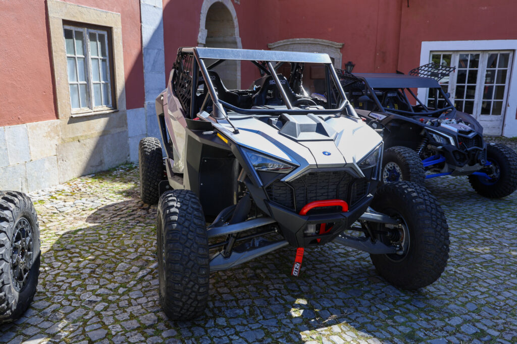 Polaris Pro R da frota de competição DRIVEXPLORE